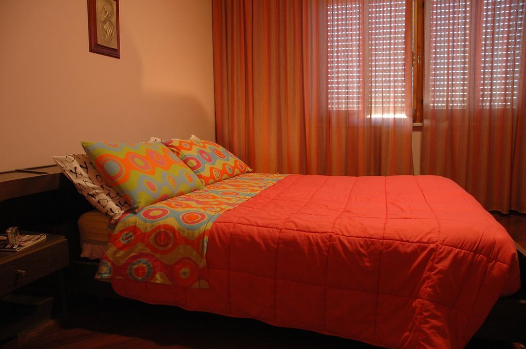 Liana Guest House Alghero Szoba fotó